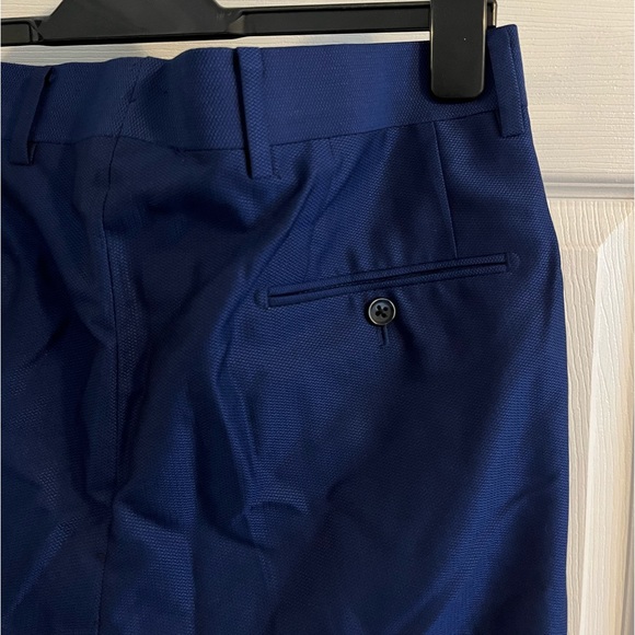 made to wear blue suit jacket, dress pants, and dress shirt *measurements incl. - Picture 15 of 16